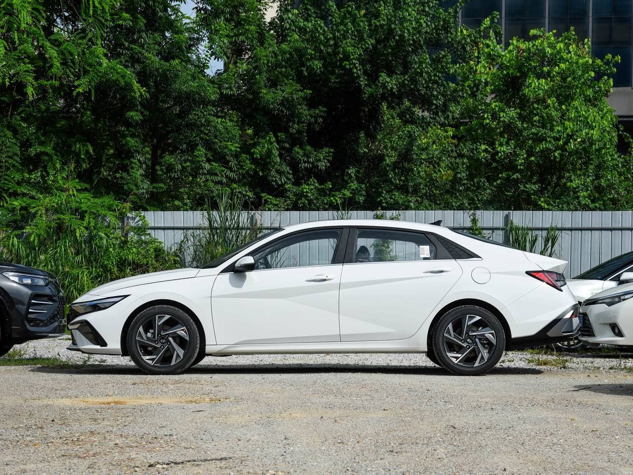 Hyundai Elantra 2026 — изображение 4