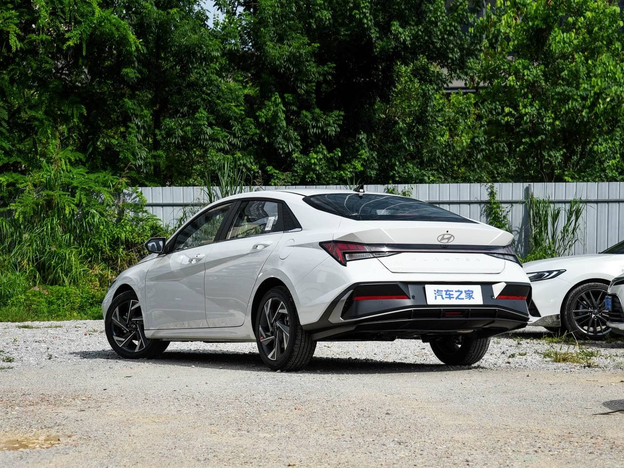 Hyundai Elantra 2026 — изображение 5