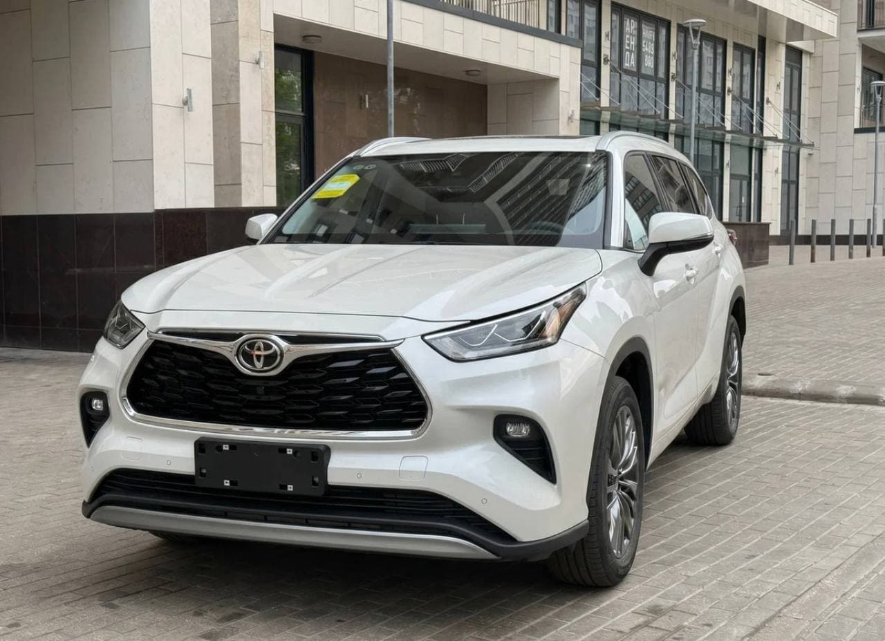 Toyota Highlander 2026 — изображение 1