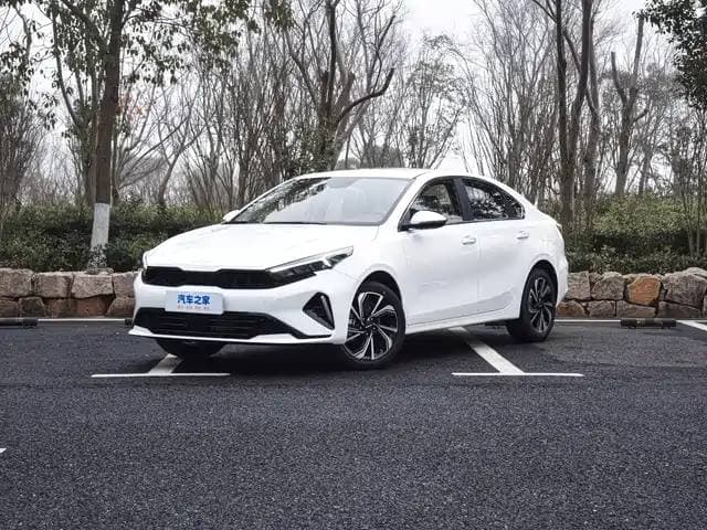 Kia K3 2026 — изображение 1