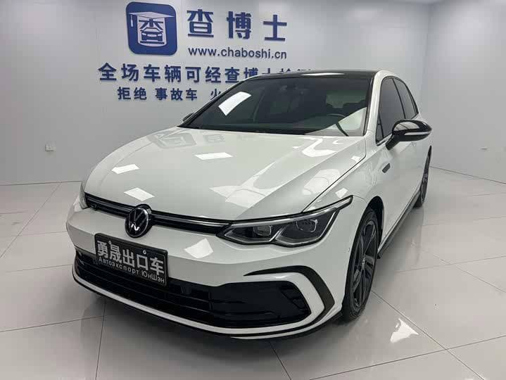 Volkswagen Golf R-Line Lite 2023 — изображение 1