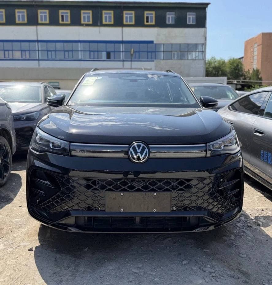 Volkswagen Tiguan L Pro 2026 — изображение 1